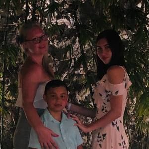 Meet your Posher, Christine